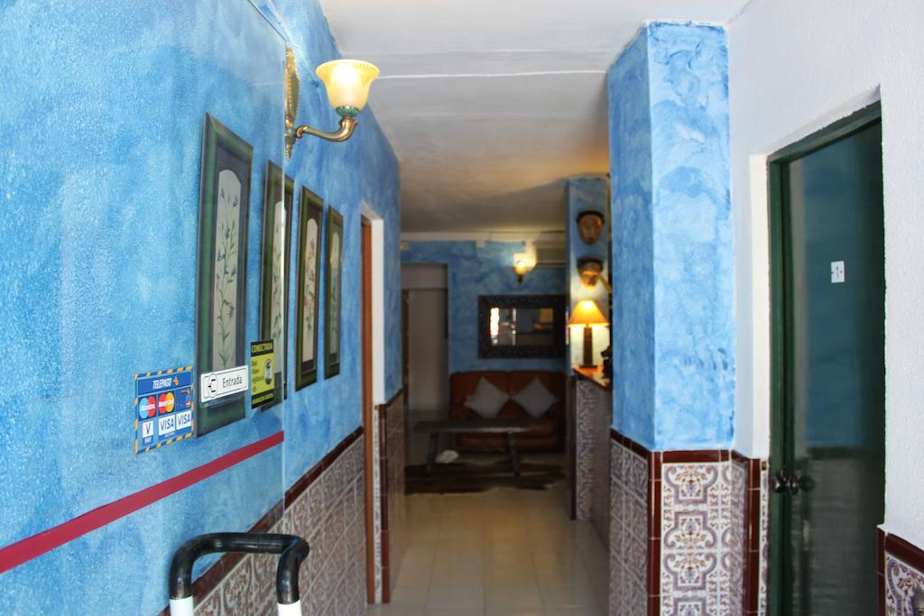 Hostal El Patio Alhaurin de la Torre Ngoại thất bức ảnh